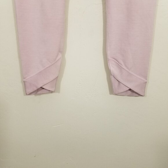 Nike Pink Cropped Leggings Size XL‎ - Picture 2 of 7